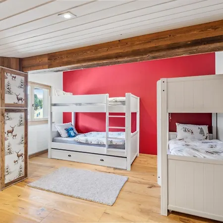 Exquisite Duplex With Views By Mrs Miggins Crans-Montana