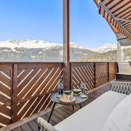 Exquisite Duplex With Views By Mrs Miggins Appartement *