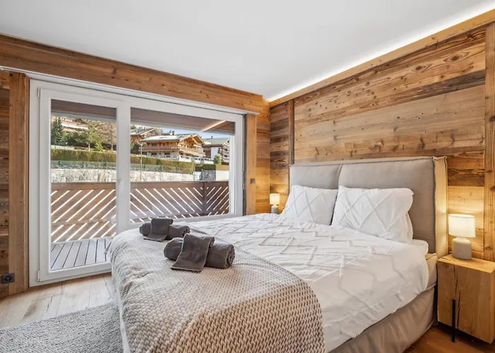 Exquisite Duplex With Views By Mrs Miggins شقة كرانز مونتانا